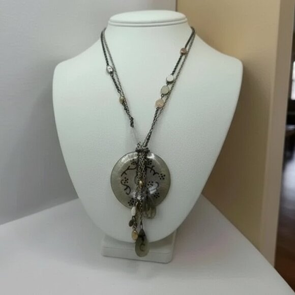 Chicos Silvertone Multichain Discs Beaded Necklace Pendant - Picture 6 of 8